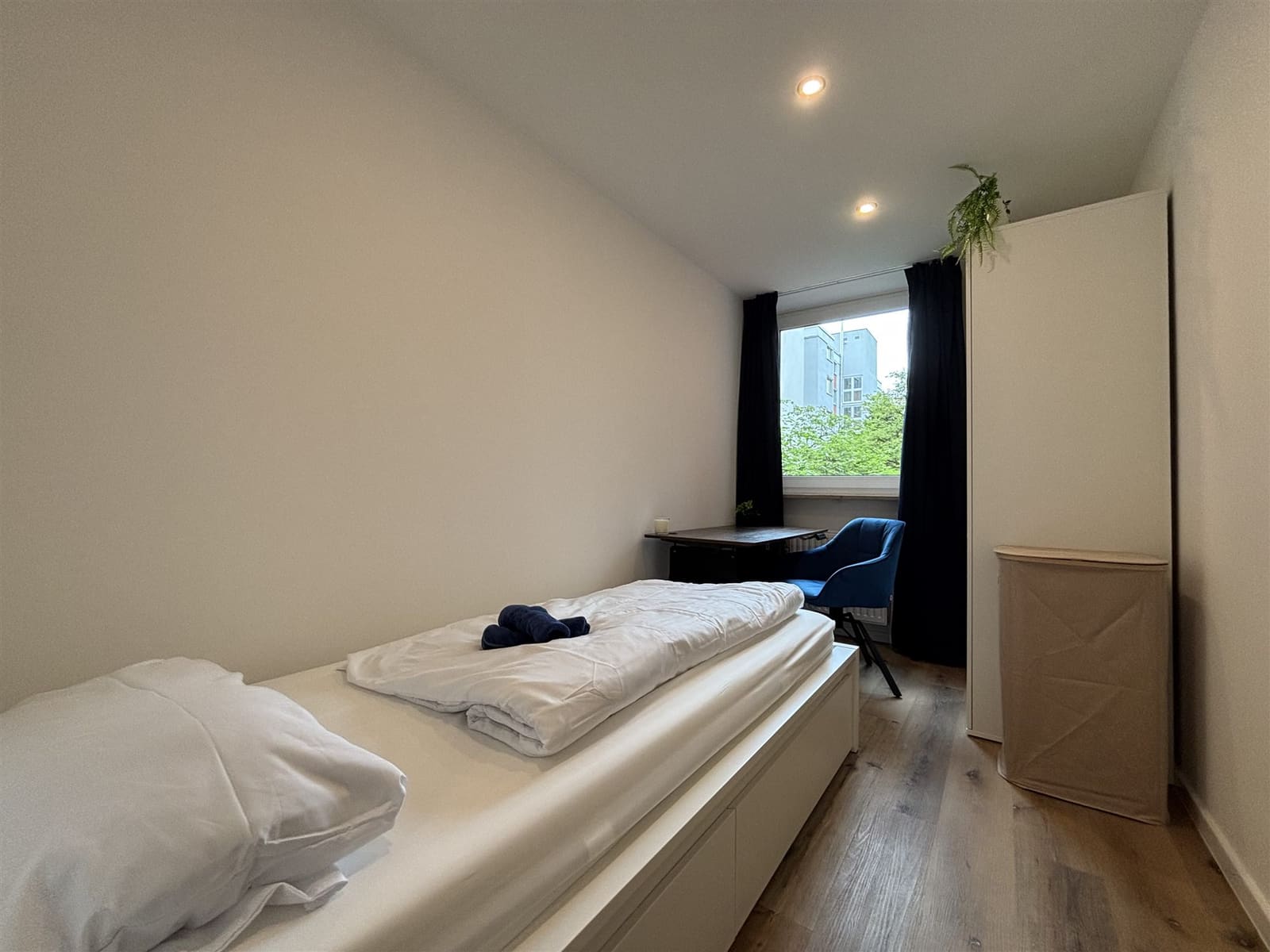 Zimmer nach Sanierung